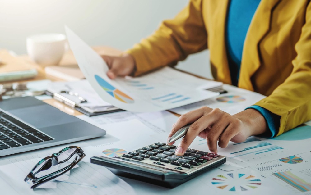 How CFO Services Can Help Small Businesses Make Smarter Financial Decisions